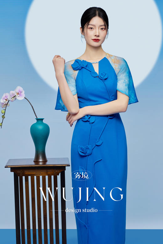 3205174 琉璃蓝梦 重磅乔琪纱定位印花/超柔进口针织料连衣裙 雾境 商品图4