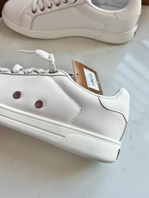 原单正品出口🇨🇦加拿大，意大利 Denver Hayes 进口超软头层牛皮小白鞋来精品～男女情侣款
尺码 38 38.5 39 40 40.5 41 42 商品图11