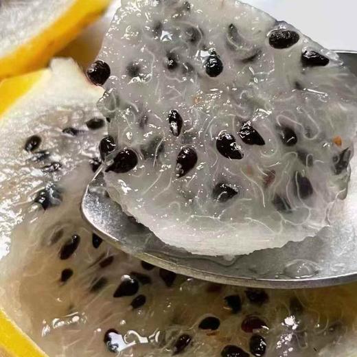 【精品国产燕窝果】被称长在树上的“冰糖燕窝”， 口感丝滑似燕窝，汁丰润喉，富含维C、花青素等营养物质，自食、送礼都不错。单果4-5两，江浙沪皖顺丰包邮~ 商品图2