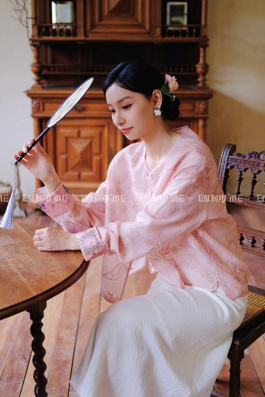 【门店同款】ENJOY夏季云敛-春光推盏粉绿繁枝中式外套 161922891 商品图3