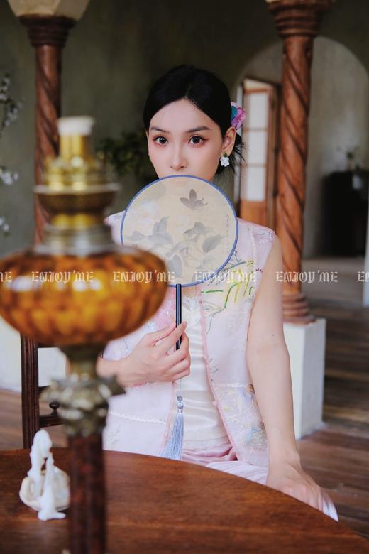 【门店同款】ENJOY夏季云敛-春光推盏生如夏花中式马夹 162252737 商品图5