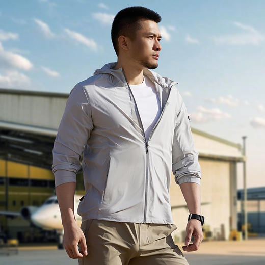 龙牙隐之风隼超轻连帽防晒外套 商品图3