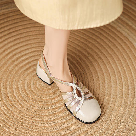 【预售5天】复古百搭拼色包头凉鞋，粗跟头层蛇纹牛漆皮网纱包头凉鞋LD&7327 商品图4