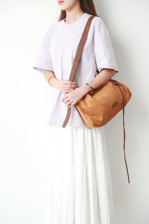 澳洲小牛皮+麂皮拼接，烦尽经文驼包。大容量牛皮托特包包C032766 商品图7