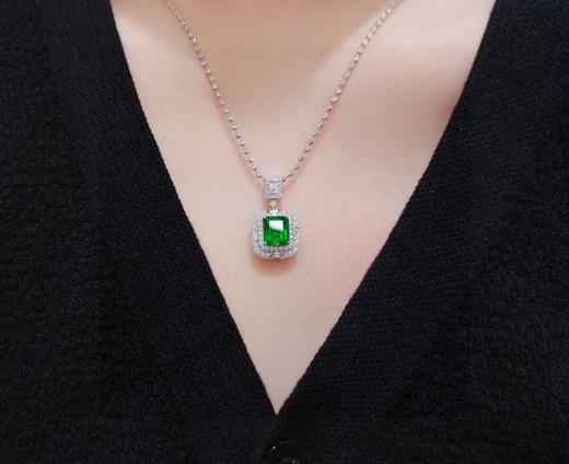 2.2ct刻面祖母绿吊坠 商品图3