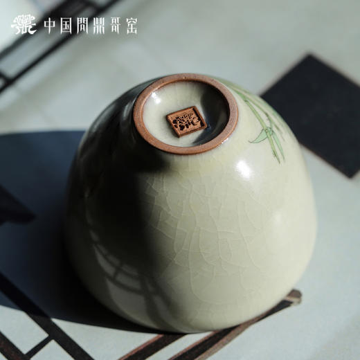 问鼎哥窑碎玉系列传世款韶秀杯（熊猫） 商品图5