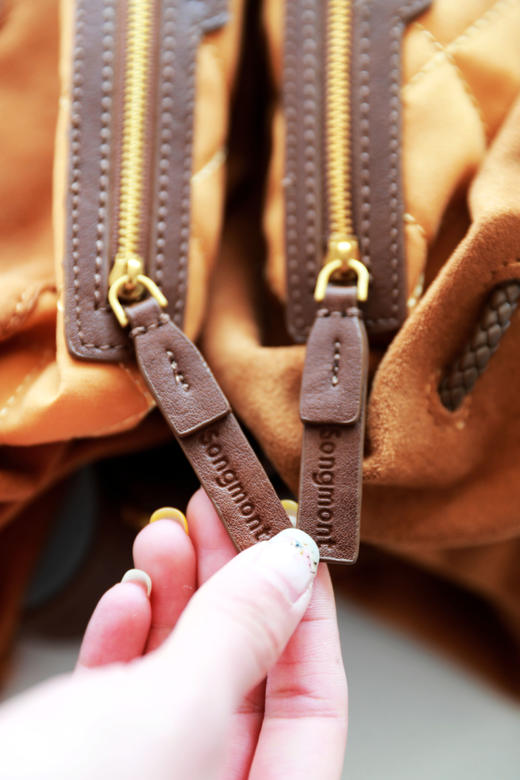 澳洲小牛皮+麂皮拼接，烦尽经文驼包。大容量牛皮托特包包C032766 商品图14