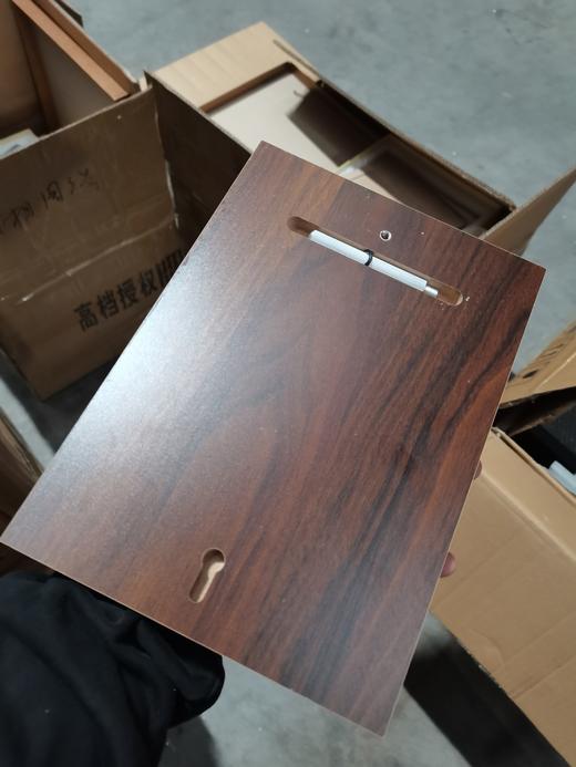 仿胡桃木铝片授权牌 商品图3