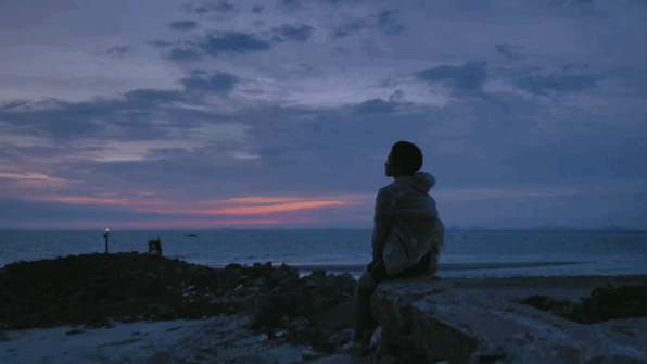 女人下半生更大的底气，不是婚姻，不是美貌，而是…