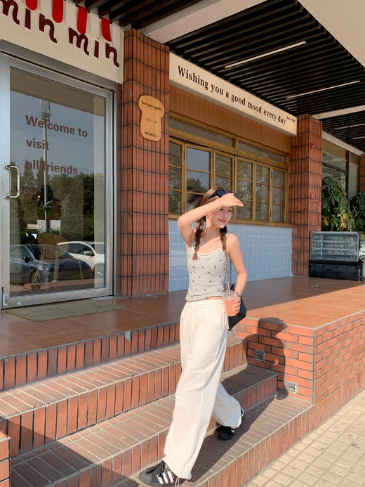 【110元任选3件】现货秒杀！卖完下架不再补 ！微信粉丝打折价！！蝴蝶结印花吊带背心 商品图9