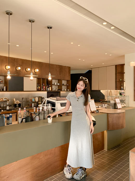 【169元任选2件】现货秒杀！卖完不补 ！翻领修身连衣裙长款 商品图7