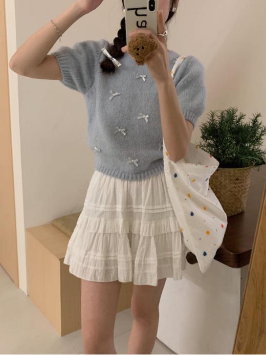 🌸【岚可可软糯小蝴蝶结短袖】它！来！！啦！！！🌈谁能拒绝软糯糯的针织短袖呢！🥰！！搭配小白裙的组合两件套，🌟上身自带温柔风滤镜 商品图3
