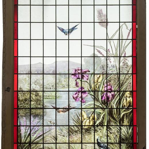 独角鹿西洋古董 1894年法国新艺术时期Pradal签名出品水岸鸢尾雀鸟主题彩绘玻璃花窗 商品图1