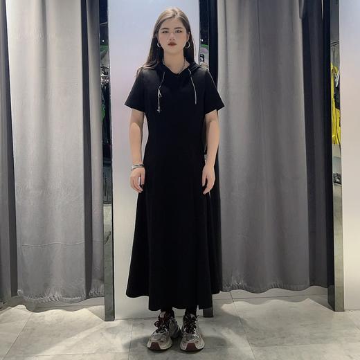 MZ连帽显瘦短袖连衣裙（黑）夏季152040030321 商品图0