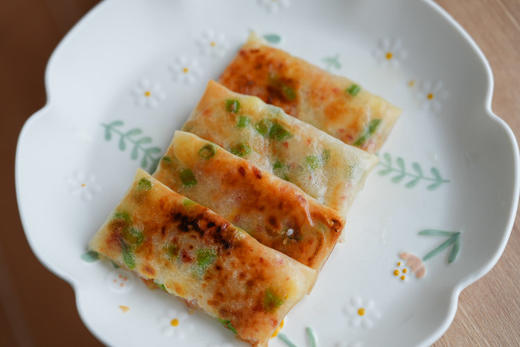 江浙特色小吃【山子家五彩腊肠和乌米豇豆饼】外酥里糯快手早餐速食江苏常州特色地道小吃，老底子的味道，配料干净，0添加，老人小孩都可以放心食用的健康早点。经典五彩腊肠和乌米豇豆饼两种口味可选 商品图7