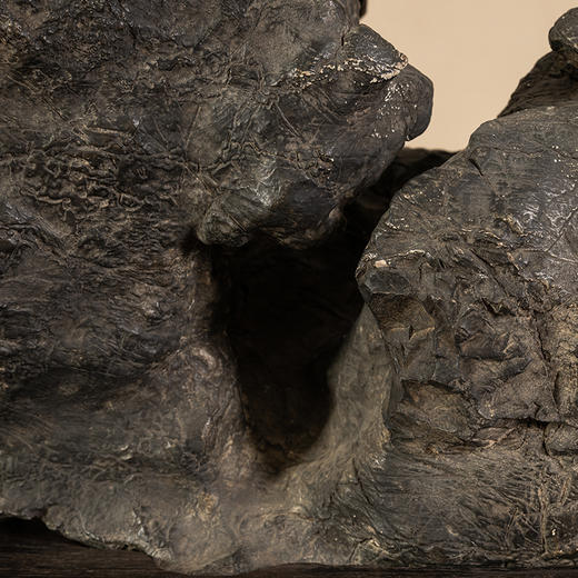 清 灵璧石文房赏石（红木座） 商品图3