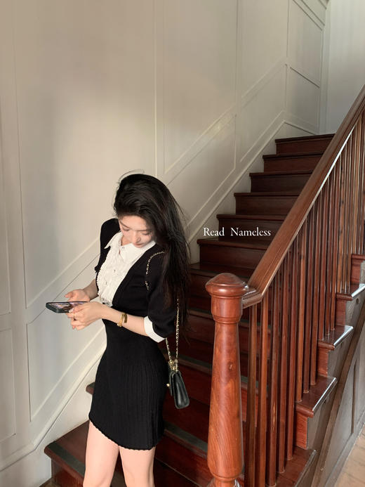 Read Nameless /黑色针织拼接衬衫领连衣裙 2025/3/29 商品图10