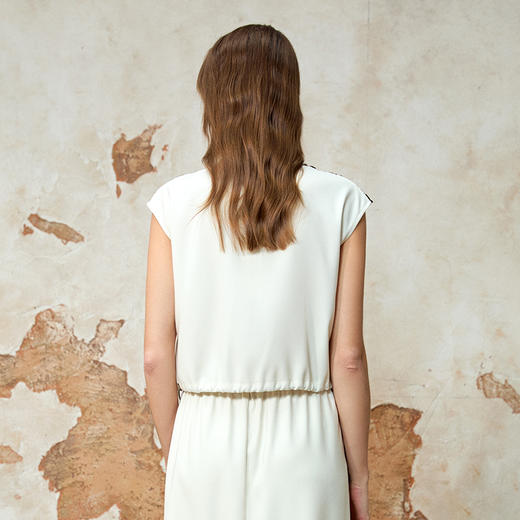 EITIE爱特爱休闲宽松百搭显瘦短外套夏季新款8203908 商品图4