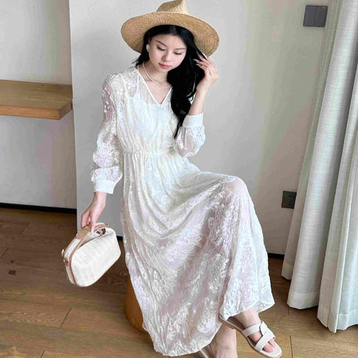 顺丰包邮03839洛诗琳春夏新款重工刺绣气质V领收腰真丝连衣裙0267 商品图0