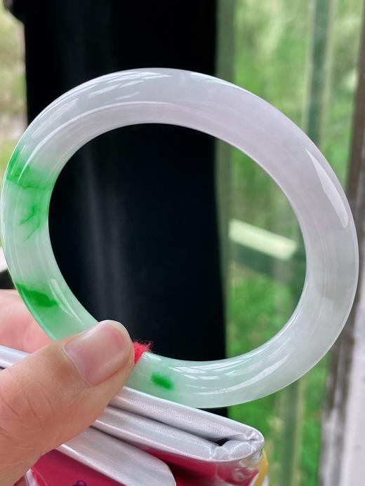 58圆条翡翠手镯 商品图2