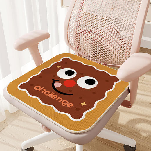 夏季【凉爽冰丝坐垫】办公室学生电脑椅坐垫 卡通风凉爽透气家用沙发垫   商品图2