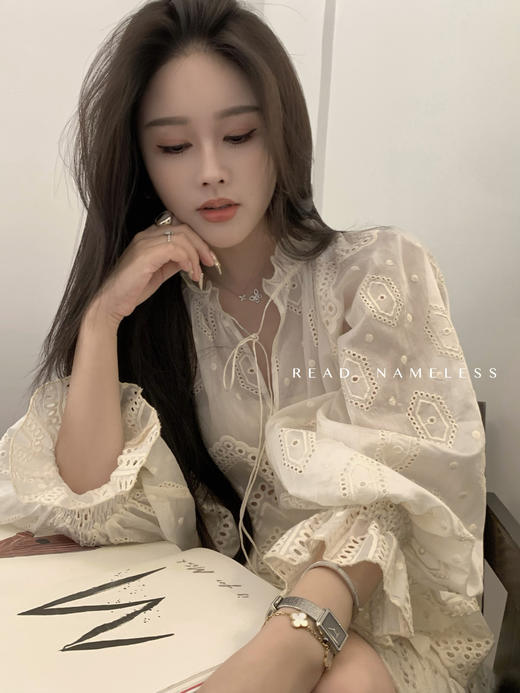 Read Nameless /春日镂空刺绣衬衫 2025/3/29 商品图3