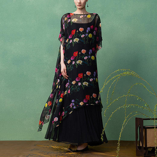 【林栖设计小店】桑蚕丝连衣裙玫瑰印花优雅气质宽松大摆量2025春夏新品长裙女1952370 商品图0