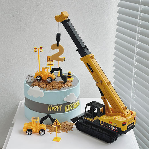 吊车蛋糕 （提早5小时预订） 商品图0