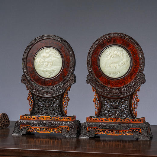 清 红木及黄杨木镶瘿木嵌玉雕山水人物圆形插屏（一对） 商品图4