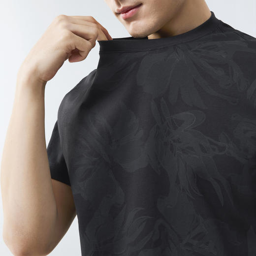 【度假系列】柒牌短袖T恤男士夏季新款时尚潮流花卉印花圆领上衣128T70700 商品图2