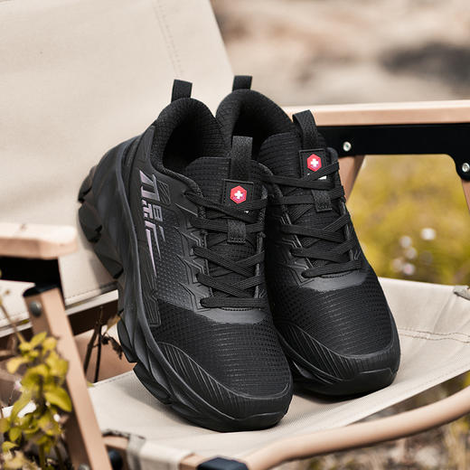 瑞士军工男女鞋户外防滑减震运动鞋徒步耐磨休闲鞋跑步鞋 商品图7