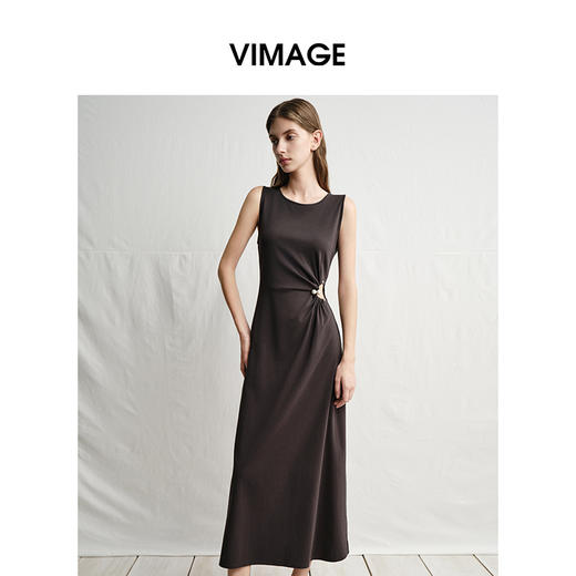 VIMAGE纬漫纪腰部镂空雾灰色无袖收腰显瘦A字连衣裙2025夏季新款V2307912 商品图1