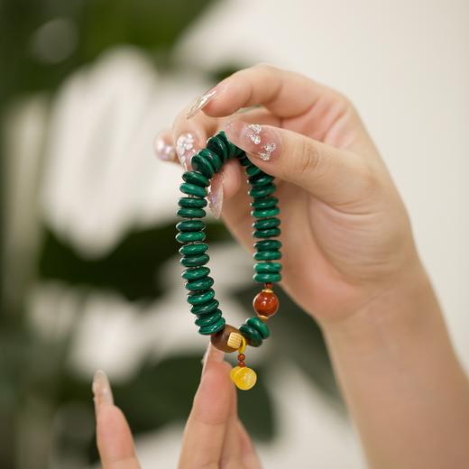 🍀【幸运色绿色  孔雀石手串】喜木缺木，2-5月生幸运色，提升气场，增魅力，舒缓压力，保健康，增运势，天然绿色玉石串珠转运珠手链盘玩【7天内发货】 商品图2