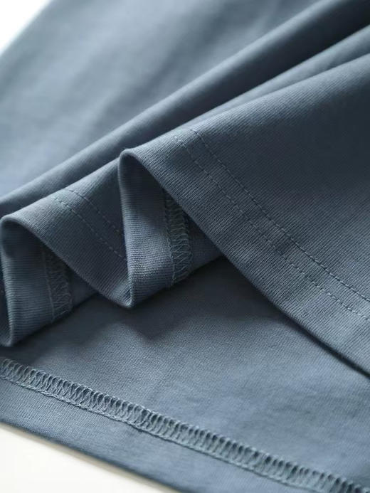 出口品质100% 新疆棉男士虎头刺绣短袖T恤 挺括有型 宽松落肩版型 必入款
七个色，尺码L-4XL 商品图6