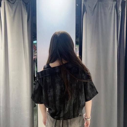 N小设计漏肩短袖小衫（黑）夏季152090090321 商品图1