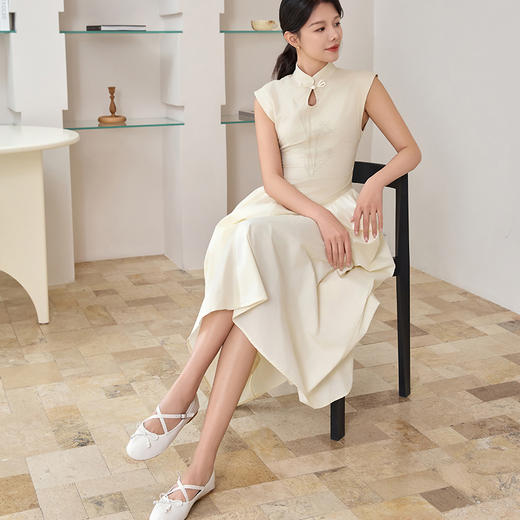 德芙琳Kacey Devlin2025春季新款蝴蝶结浅口单鞋KD1901 商品图3