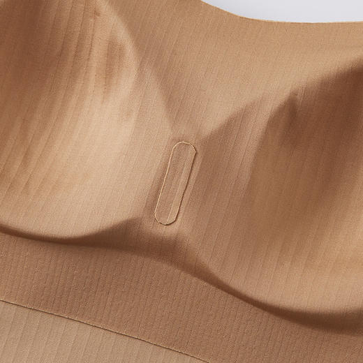 【79/2件】【一体式带胸垫吊带内衣】春夏无痕冰丝美背吊带 聚胸侧手副乳赘肉内搭外穿一体式带胸垫内衣 商品图3