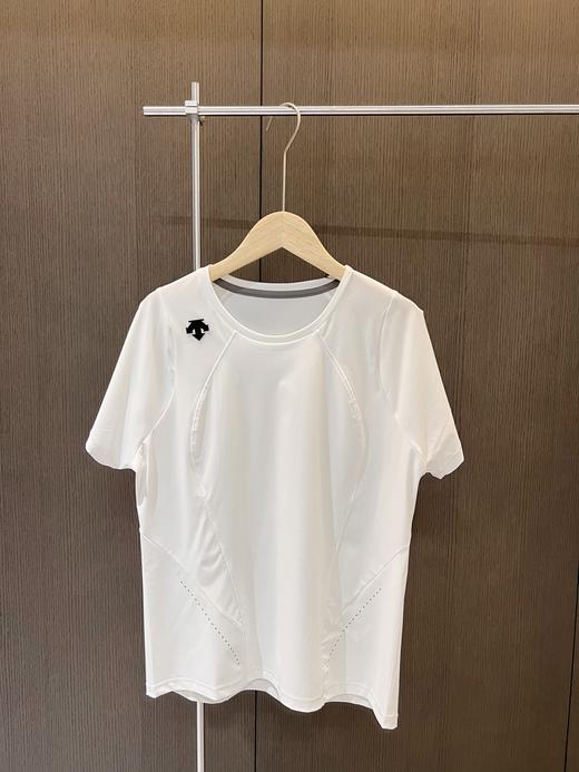 点此购买 迪桑特夏季热压边女士半袖T恤 ggd 313538 商品图1