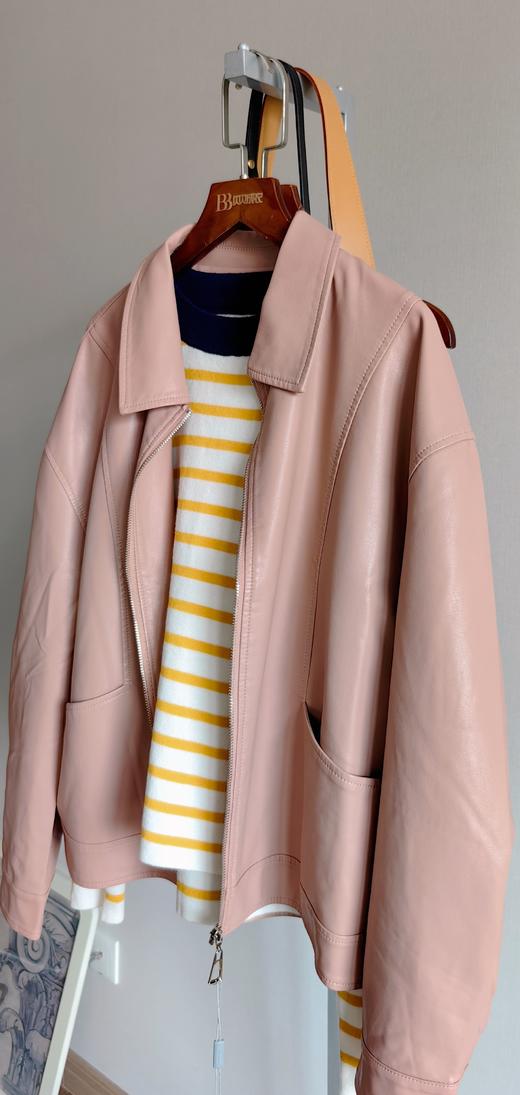 商场同步绵羊皮小翻领利落皮夹克 商品图10