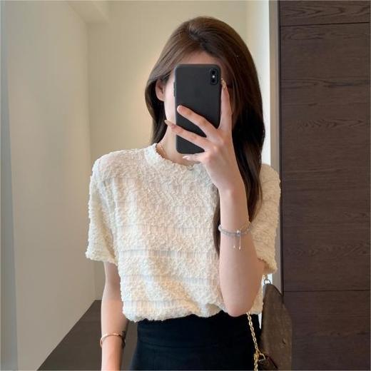 【樱西玛ENXIMANE 重工褶皱肌理感网纱短袖T】经典圆领正肩短款设计 舒适百搭 细腻柔软 不会闷热 商品图2