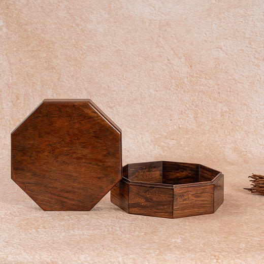 清 黄花梨八角盖盒 商品图4