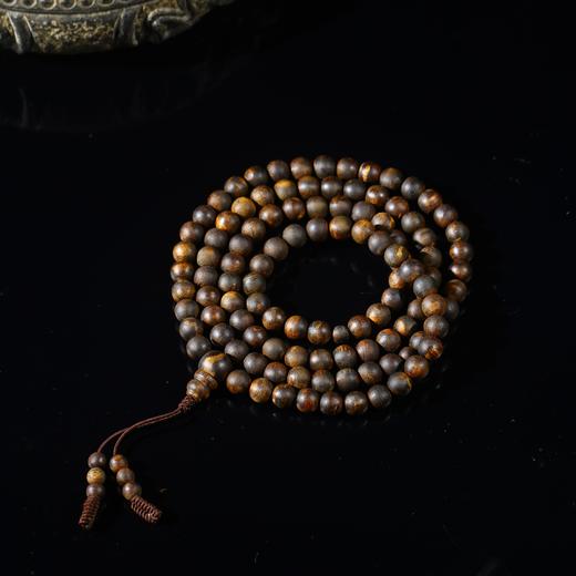 BC.NF3.26-1   白棋沉水(念珠) ，27.18g 商品图0