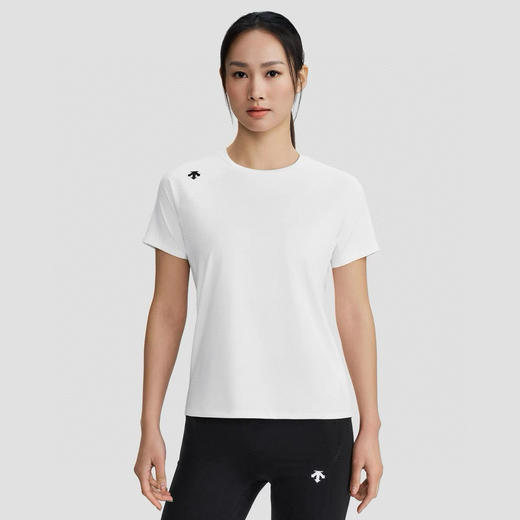 点此购买 迪桑特夏季热压边女士半袖T恤 ggd 313538 商品图5