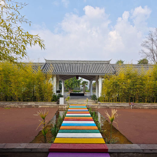 4天3晚【腾冲玛御谷悦椿】周末/清明/端午不加价！入住71㎡私汤温泉客房，享接机、旅拍、101活动等多项权益，腾冲温泉之旅的性价比之选！ 商品图6