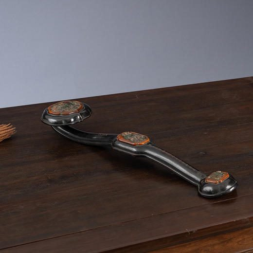 清 紫檀三镶黄杨木百宝嵌荷花金鱼诗文如意 商品图0