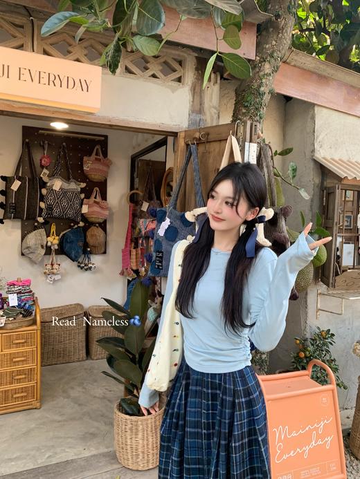 Read Nameless /蓝色万能上衣+泰国蓝格子长半裙 2025/3/29 商品图10
