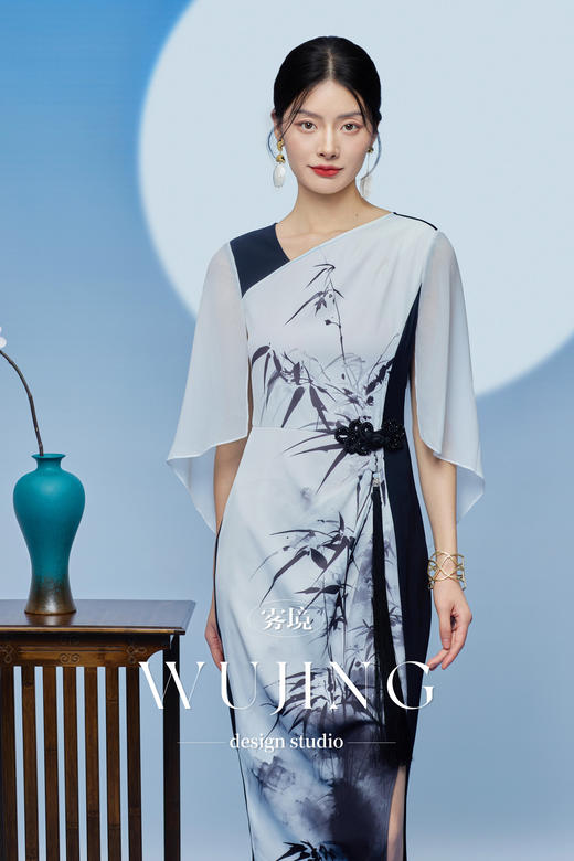 3205137 晚风听竹 进口蜂窝缎/韩国进口水晶乔其纱连衣裙 雾境 商品图2