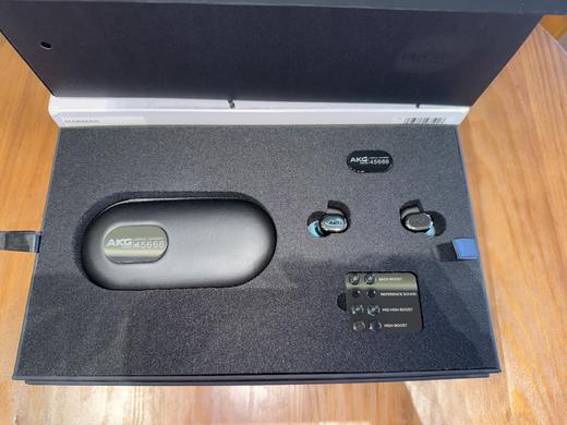 【降价拍卖】AKG N5005 入耳式耳机 商品图1