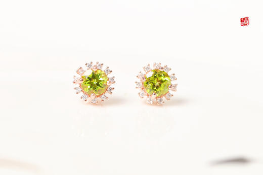 【春澜】橄榄石耳钉 商品图0