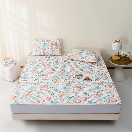 【舒适清凉】0.6厚乳胶凉席 套装 带2只枕套 商品图2